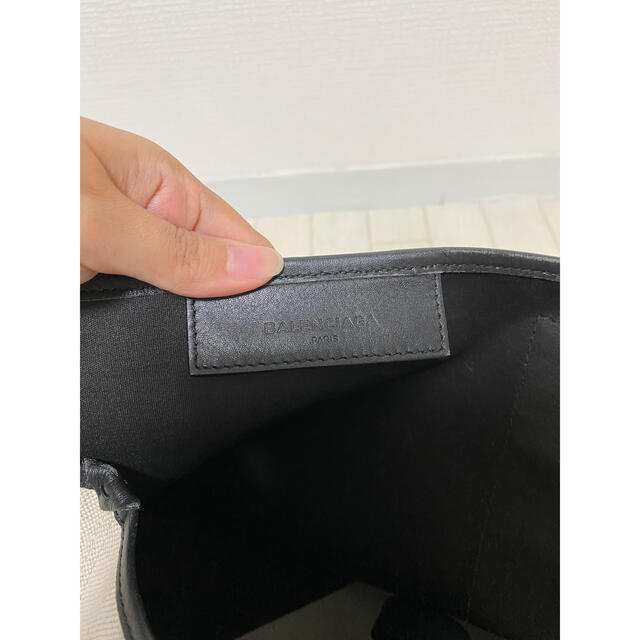 Balenciaga(バレンシアガ)の【お買い得】BALENCIAGA NAVY CABAS M バレンシアガトート レディースのバッグ(トートバッグ)の商品写真