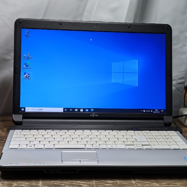 ノートパソコン LIFEBOOK A530/AX Windows10