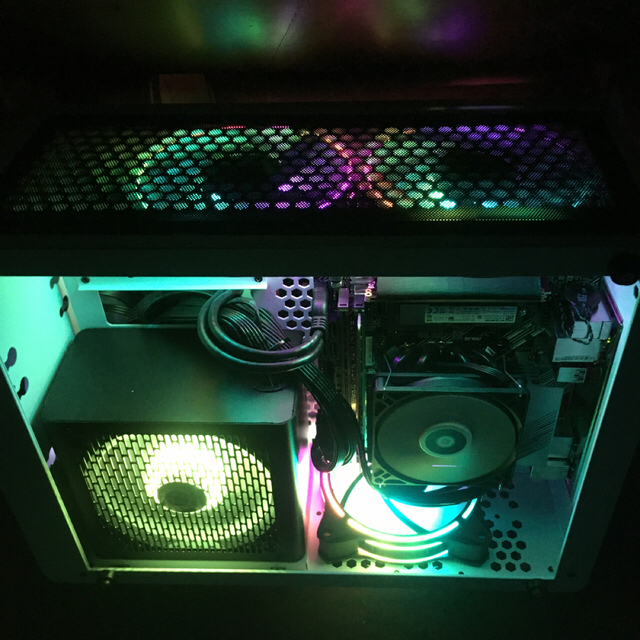 Smart BX1 RGB 650W 1