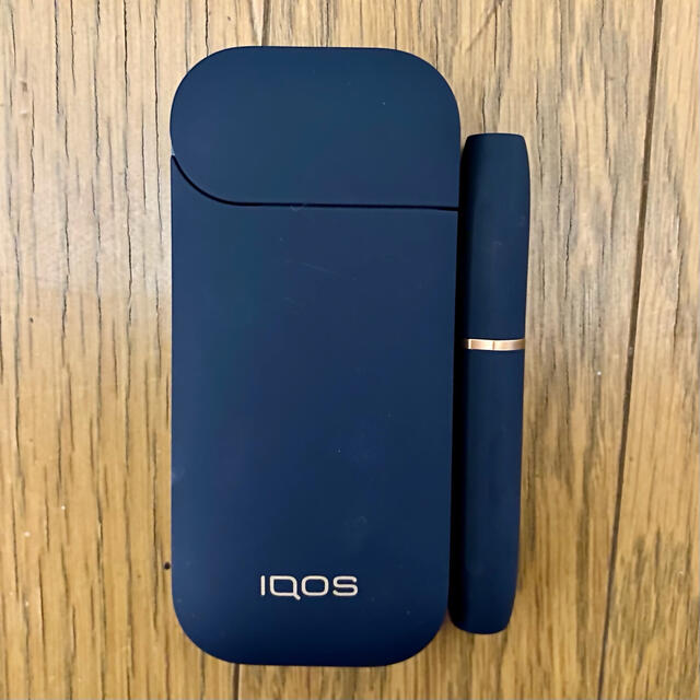 IQOS(アイコス)のIQOS 2.4 PLUS メンズのファッション小物(タバコグッズ)の商品写真