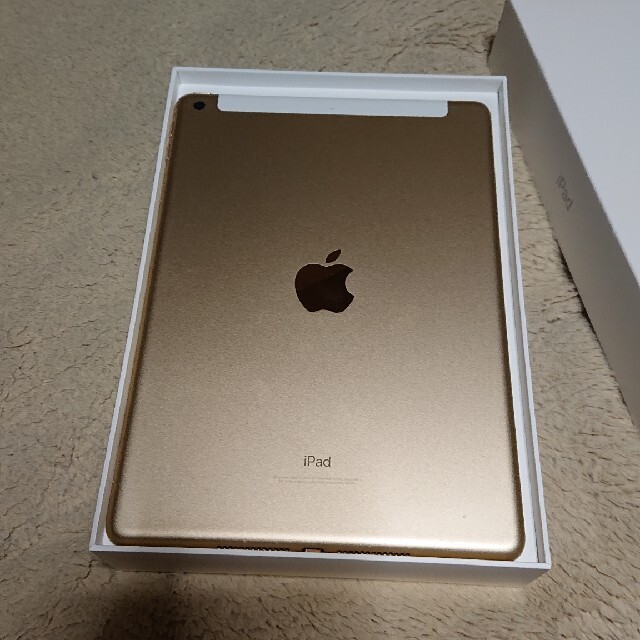 Apple MPG42J/A 32Gモデルの通販 by はちわれ's shop｜アップルならラクマ - iPad 第５世代 SALE