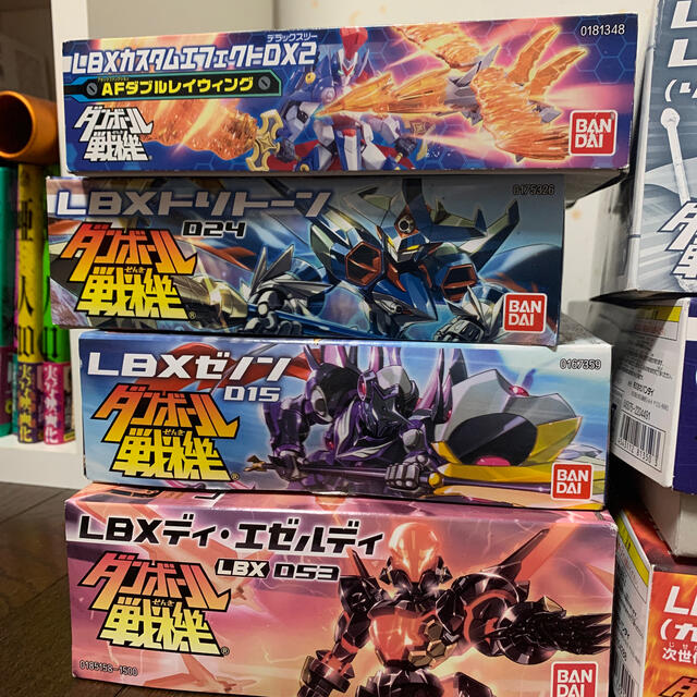 BANDAI(バンダイ)のダンボール戦機　新品　限定商品多数　即決あり　今週限定値下げ中 エンタメ/ホビーのおもちゃ/ぬいぐるみ(プラモデル)の商品写真