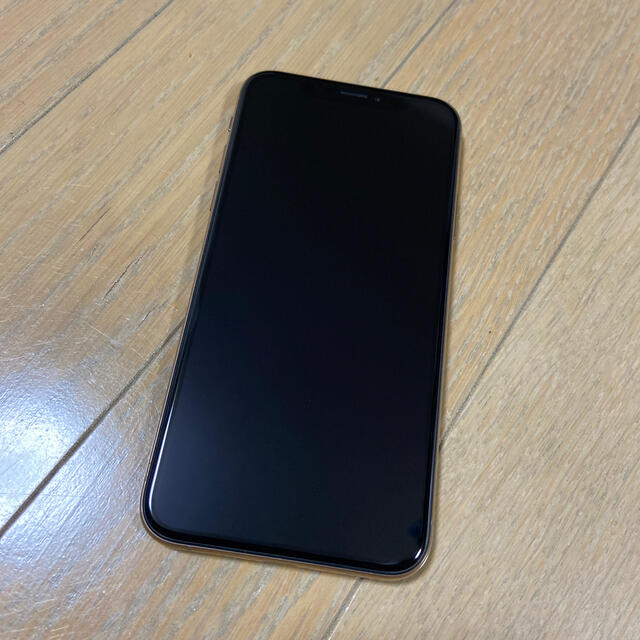 Apple(アップル)のSIMフリー iPhone Xs 256GB Gold  スマホ/家電/カメラのスマートフォン/携帯電話(スマートフォン本体)の商品写真