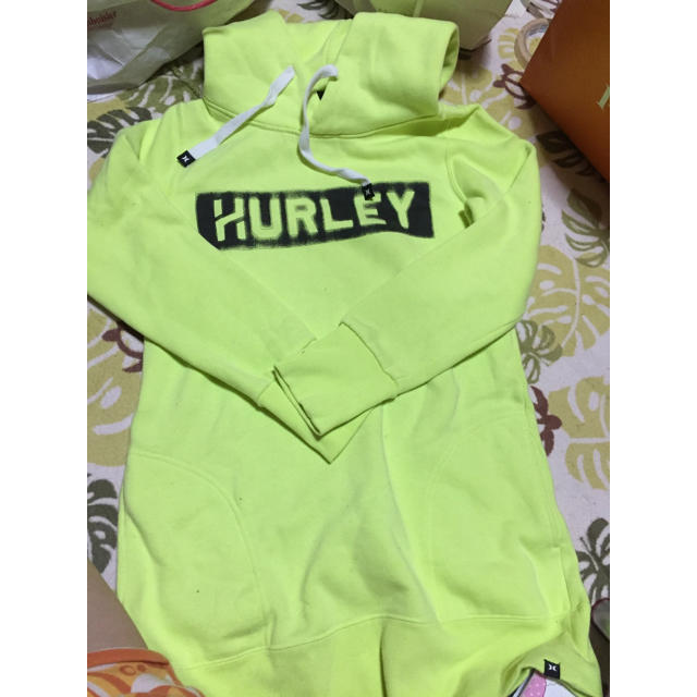 Hurley(ハーレー)のサッチ様専用 ハーレー イエロー ワンピース レディースのワンピース(ミニワンピース)の商品写真