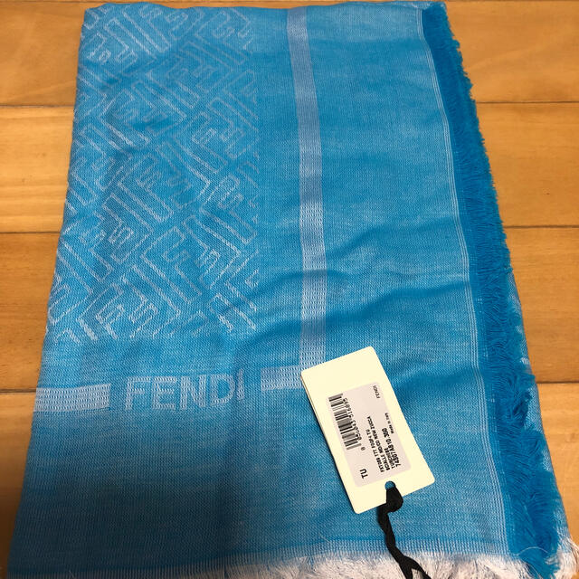 レディースFENDI スカーフ新品未使用