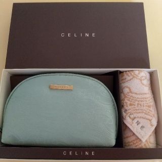 セリーヌ(celine)のセリーヌ ポーチ タオルハンカチ セット新品未使用(ポーチ)