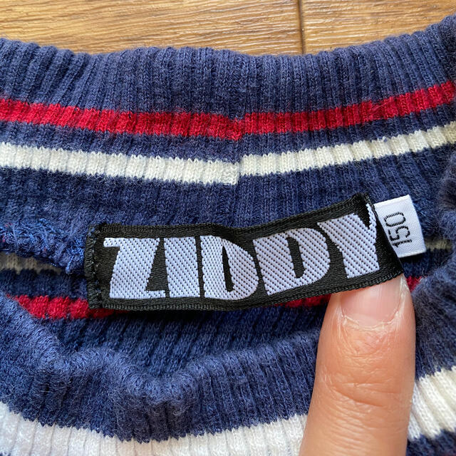 ZIDDY(ジディー)のジディ ボーダー カットソー ニット 150㌢ キッズ/ベビー/マタニティのキッズ服女の子用(90cm~)(Tシャツ/カットソー)の商品写真