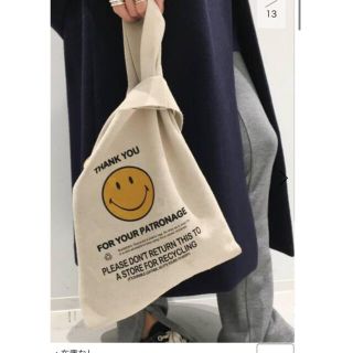 アパルトモンドゥーズィエムクラス(L'Appartement DEUXIEME CLASSE)のL'Appartement GOOD GRIEF Smile Tote Bag (トートバッグ)