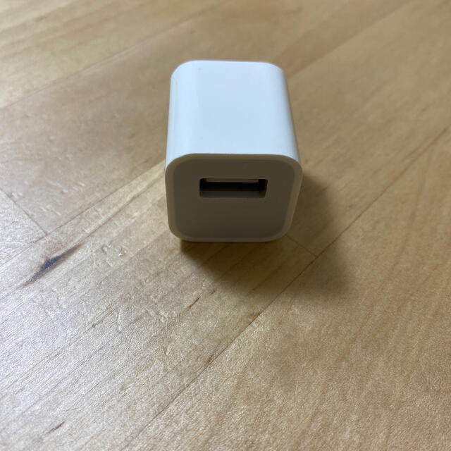 Apple(アップル)のApple ACアダプタ スマホ/家電/カメラの生活家電(変圧器/アダプター)の商品写真