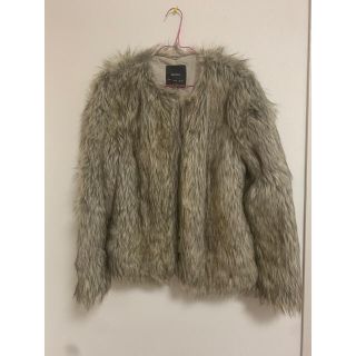 ベルシュカ(Bershka)のベルシュカ ファーコート(毛皮/ファーコート)