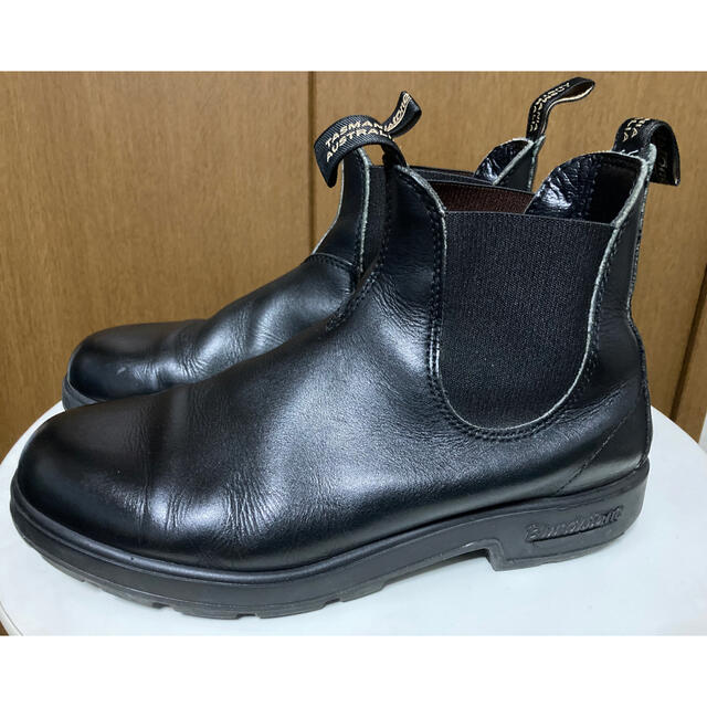 Blundstone(ブランドストーン)の最終値下げBLUNDSTONE サイドゴアブーツ 黒 UK7 25.5〜26cm メンズの靴/シューズ(ブーツ)の商品写真