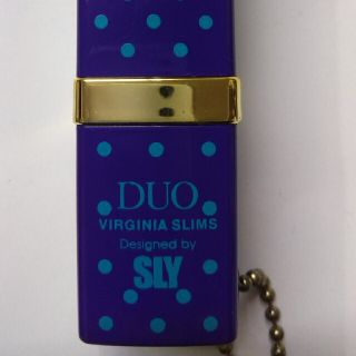 スライ(SLY)の新品未使用☆限定商品☆Virginiaslims☆スライデザイン☆口紅ライター☆(タバコグッズ)