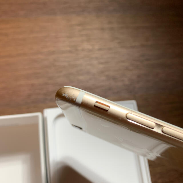 iPhone(アイフォーン)のiPhone6 gold 64gb 中古 スマホ/家電/カメラのスマートフォン/携帯電話(スマートフォン本体)の商品写真