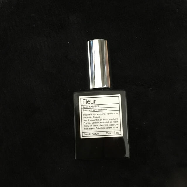AUX PARADIS(オゥパラディ)のAUX PARADIS FLEUR コスメ/美容の香水(香水(女性用))の商品写真