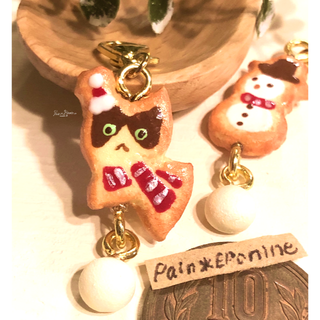 クリスマスクッキーチャームorストラップ：猫サンタ(キーホルダー/ストラップ)
