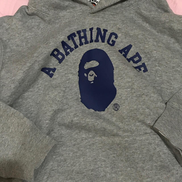 A BATHING APE(アベイシングエイプ)のBAPE KIDS☆トレーナー120130検マイロ☆エイプ☆APE☆パーカー キッズ/ベビー/マタニティのキッズ服男の子用(90cm~)(Tシャツ/カットソー)の商品写真