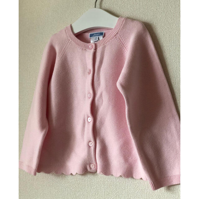 Jacadi(ジャカディ)の【新品未使用】jacadi スカラップピンクカーディガン キッズ/ベビー/マタニティのキッズ服女の子用(90cm~)(カーディガン)の商品写真