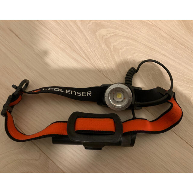 LEDLENSER(レッドレンザー)のLedlenser(レッドレンザー)  LEDヘッドライト 日本正規品] スポーツ/アウトドアのアウトドア(ライト/ランタン)の商品写真