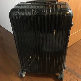 リモワ(RIMOWA)のリモワ　4輪　黒　60L サルサデラックス(トラベルバッグ/スーツケース)