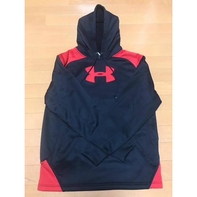 UNDER ARMOUR(アンダーアーマー)のアンダーアーマー　パーカー　UNDER ARMOUR  メンズのトップス(パーカー)の商品写真