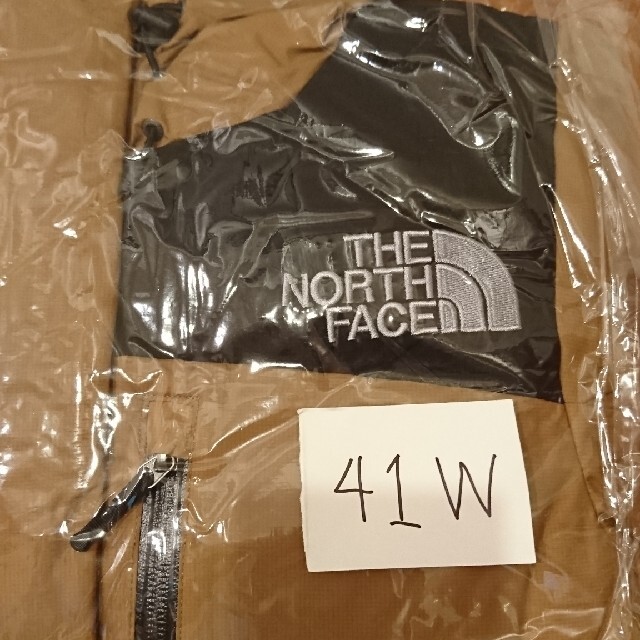 THE NORTH FACE(ザノースフェイス)の新品未開封 ノースフェイス バルトロライトジャケット UB M メンズのジャケット/アウター(ダウンジャケット)の商品写真