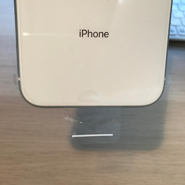 新品美品 iPhone XR White 128 GB SIMフリースマートフォン本体