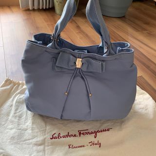 サルヴァトーレフェラガモ(Salvatore Ferragamo)のフェラガモハンドバッグ　売り切り価格！(ハンドバッグ)