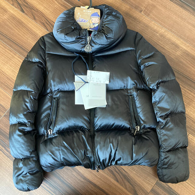 MONCLER ダウンジャケット サイズ0 1A00137 68950 999