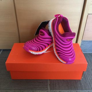 ナイキ(NIKE)のNIKE ダイナモ　新品　18センチ(スニーカー)