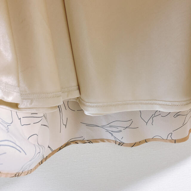 MERCURYDUO(マーキュリーデュオ)のa様専用　mercuryduo 花柄スカート レディースのスカート(ひざ丈スカート)の商品写真