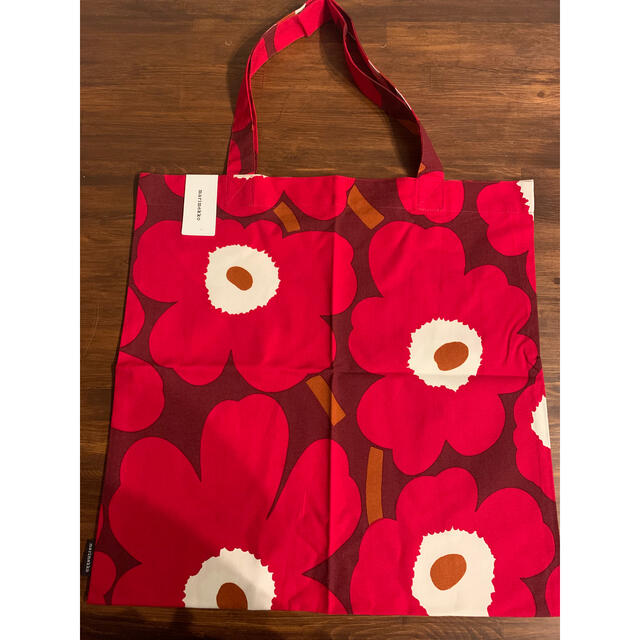 marimekko(マリメッコ)の【2020年秋冬新作】マリメッコ　トートバッグ　エコ　ウニッコ　新品未使用　残3 レディースのバッグ(トートバッグ)の商品写真