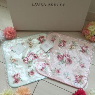 ローラアシュレイ(LAURA ASHLEY)の♡マッチ♡さま専用(ハンカチ)