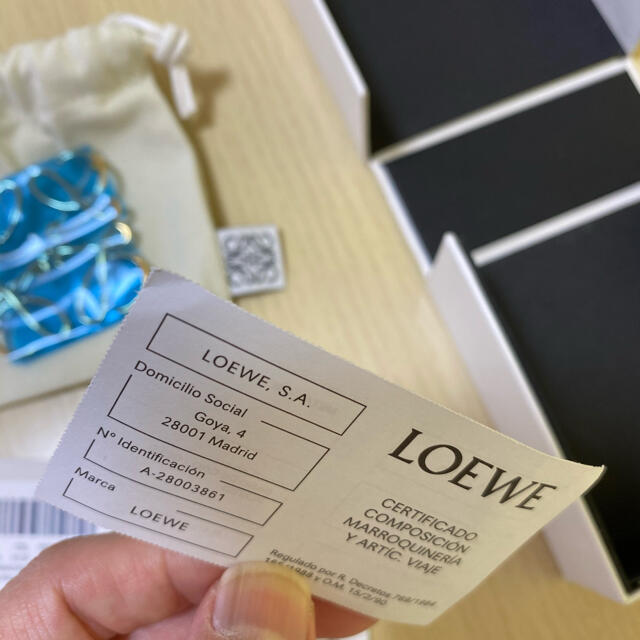 新品未使用★正規品★LOEWE ロエベ ブローチ 3