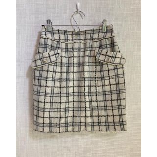 セシルマクビー(CECIL McBEE)の【美品】ルーデルー　チェック　スカート　オフホワイト　黒　グレー　金　ゴールド(ミニスカート)