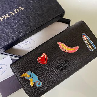 限定W特典付属 PRADA バッジウォレット | academiadevendasmb.com.br