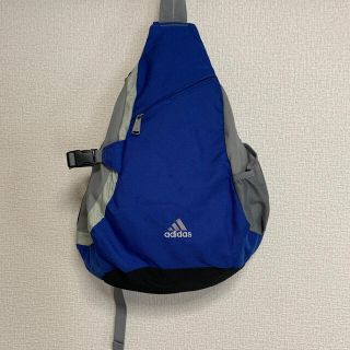 アディダス(adidas)の★adidas 斜め掛けリュック★(バッグパック/リュック)