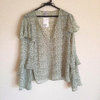 エイチアンドエム(H&M)のH&M ブラウス 新品(シャツ/ブラウス(長袖/七分))