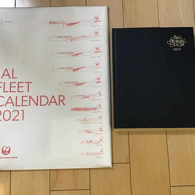 JAL(日本航空)(ジャル(ニホンコウクウ))のJAL 2021年　ダイアリー　カレンダー インテリア/住まい/日用品の文房具(カレンダー/スケジュール)の商品写真