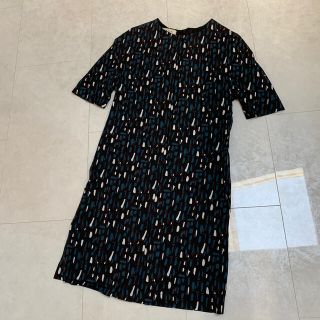 マルニ(Marni)のマルニ　MARNI ワンピース 秋色　総柄ワンピ　美品です(ひざ丈ワンピース)