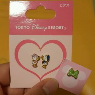 ディズニー(Disney)のn様専用♡ドナルド、デイジーピアス♡(ピアス)