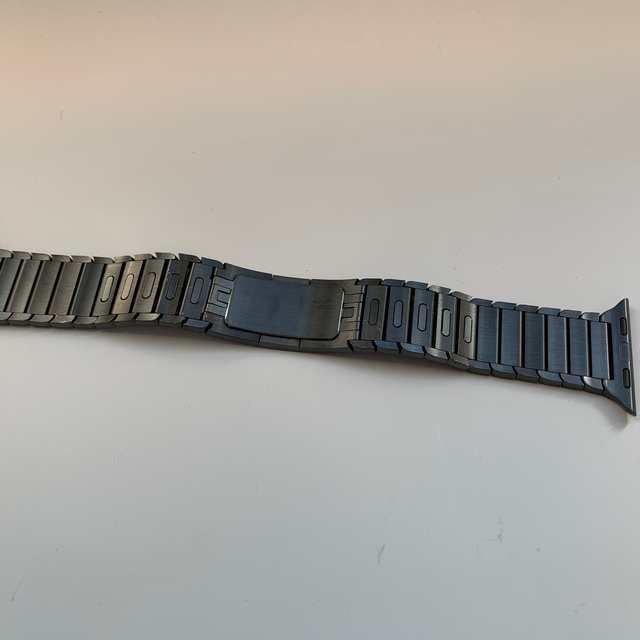 Apple(アップル)のアップルウォッチ リンクブレスレット スペースブラック メンズの時計(金属ベルト)の商品写真