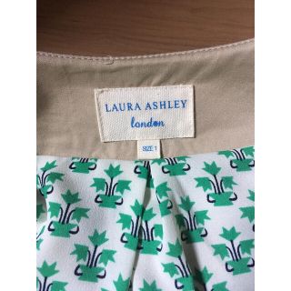 ローラアシュレイ(LAURA ASHLEY)のローラアシュレイ　LAURA ASHLEY(ノーカラージャケット)