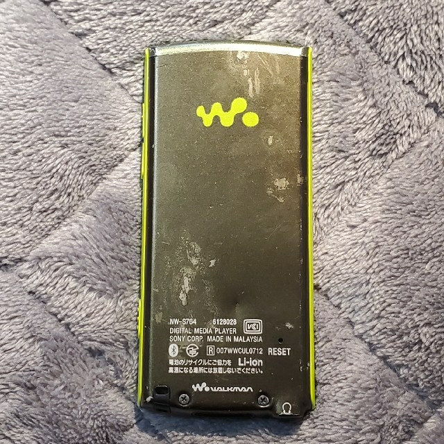 WALKMAN(ウォークマン)のWALKMAN NW-S764 グリーン 8GB スマホ/家電/カメラのオーディオ機器(ポータブルプレーヤー)の商品写真