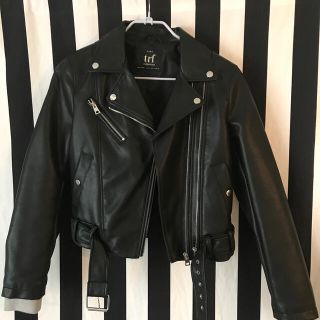 ザラ(ZARA)のZARA ライダースジャケット❣️(ライダースジャケット)