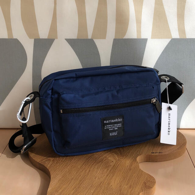 新品 marimekko  My Things ショルダーバッグ ナイトブルー