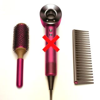 ダイソン(Dyson)の値下げ Dyson スタイリングセット(ヘアブラシ/クシ)