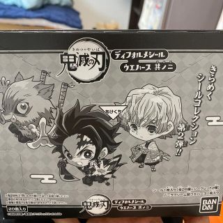 バンダイ(BANDAI)の鬼滅の刃ウエハース2 デフォルメシール　箱あり　未開封　2箱　40個(キャラクターグッズ)