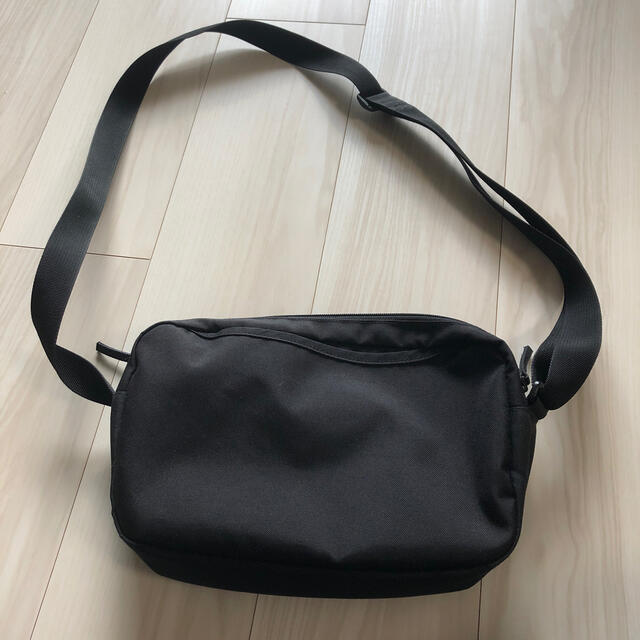 MUJI (無印良品)(ムジルシリョウヒン)の無印良品　撥水ミニショルダーバッグ ネイビー レディースのバッグ(ショルダーバッグ)の商品写真