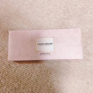 ローラメルシエ(laura mercier)のローラメルシエ　ボンジュールトーキョーフェイスアンドチーク(チーク)