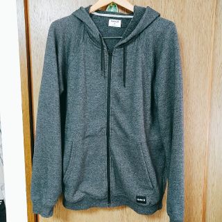 ハーレー(Hurley)のhurley パーカー　メンズ　Mサイズ(パーカー)